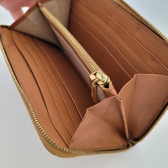 Alviero Martini Organizer Wallet US Map Geo Leather Italian Zip Around Clutch - Picture 5 of 11